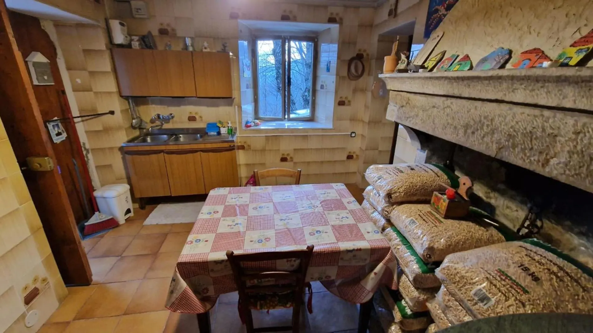 Holiday home Casetta Immersa Nella Natura Riolunato Italy